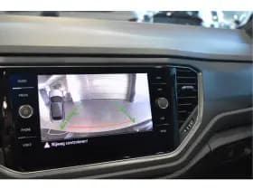 Volkswagen T-Roc Cabrio 1.5 TSI 3X R-LINE Black Style navi camera trekhaak 19 inch !! thumbnail 24