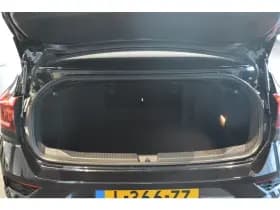 Volkswagen T-Roc Cabrio 1.5 TSI 3X R-LINE Black Style navi camera trekhaak 19 inch !! thumbnail 7