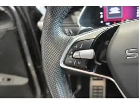 Škoda Octavia Combi 2.0 TDI Sportline navi camera led trekhaak 150 pk !! thumbnail 16