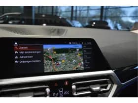 BMW 3 Serie 318i Edition navi clima cruise led pdc trekhaak 157 pk !! thumbnail 19