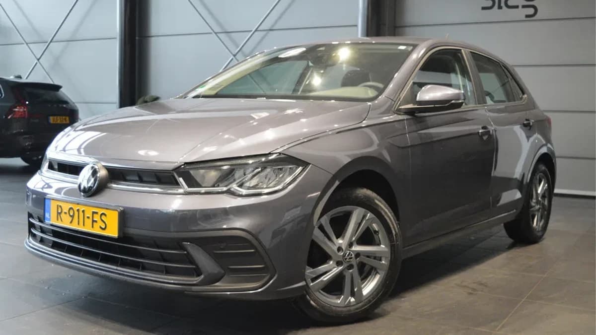 Volkswagen Polo 1.0 TSI carplay led cruise airco lichtmetaal 95 pk !! — foto 1