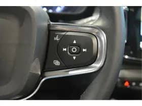 Volvo XC40 1.5 T5 Plug-in hybrid Ultimate Dark pano camera 20 inch !! thumbnail 19