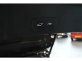Volvo XC40 1.5 T5 Plug-in hybrid Ultimate Dark pano camera 20 inch !! thumbnail 8