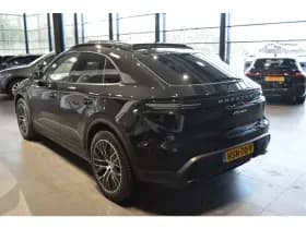 Porsche Macan 4 100 kWh navi pano cruise camera sport chrono 20 inch !! thumbnail 6