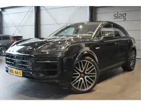 Porsche Cayenne Coupé 3.0 E-Hybrid pano camera Bose leer 22 inch !!