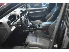 Porsche Cayenne Coupé 3.0 E-Hybrid pano camera Bose leer 22 inch !! thumbnail 13