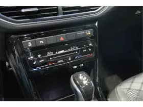 Volkswagen T-Cross 1.0 TSI 2X R-LINE navi clima camera led pdc 17 inch !! thumbnail 22