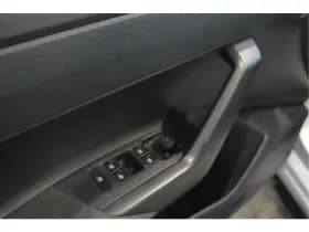 Volkswagen Polo 1.0 TSI Life Edition carplay camera led pdc 95 pk !! thumbnail 13