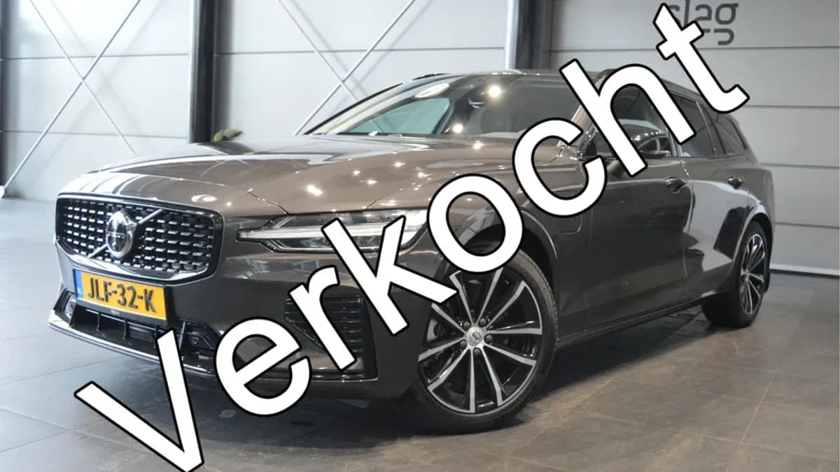 Volvo V60 2.0 T6 Plug-in hybrid AWD Plus Dark leer trekhaak !! — foto 1