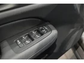 Volvo V60 2.0 T6 Plug-in hybrid AWD Plus Dark leer trekhaak !! thumbnail 15