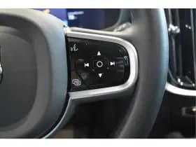 Volvo V60 2.0 T6 Plug-in hybrid AWD Plus Dark leer trekhaak !! thumbnail 19