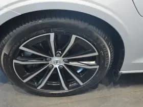 Volvo V60 2.0 T6 Plug-in hybrid AWD Plus Dark leer trekhaak !! thumbnail 13