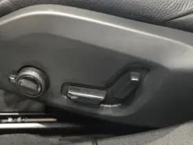 Volvo V60 2.0 T6 Plug-in hybrid AWD Plus Dark leer trekhaak !! thumbnail 21