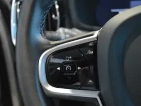 Volvo V60 2.0 T6 Plug-in hybrid AWD Plus Dark leer trekhaak !! thumbnail 22