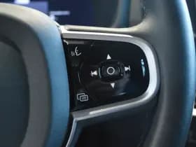 Volvo V60 2.0 T6 Plug-in hybrid AWD Plus Dark leer trekhaak !! thumbnail 23