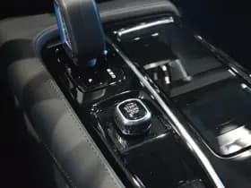 Volvo V60 2.0 T6 Plug-in hybrid AWD Plus Dark leer trekhaak !! thumbnail 28