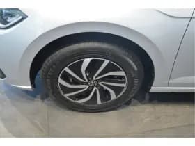 Volkswagen Polo 1.0 TSI Life Edition carplay camera led pdc 95 pk !! thumbnail 10