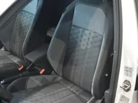 Volkswagen Taigo 1.5 TSI 2X R-LINE Black Style camera led 18 inch 150 pk !! thumbnail 12