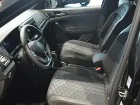 Volkswagen T-Cross 1.5 TSI 2X R-LINE navi camera trekhaak 17 inch 150 pk !! thumbnail 13