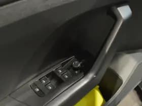 Volkswagen T-Cross 1.5 TSI 2X R-LINE navi camera trekhaak 17 inch 150 pk !! thumbnail 14