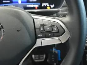 Volkswagen T-Cross 1.5 TSI 2X R-LINE navi camera trekhaak 17 inch 150 pk !! thumbnail 17