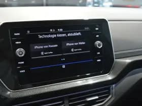 Volkswagen T-Cross 1.5 TSI 2X R-LINE navi camera trekhaak 17 inch 150 pk !! thumbnail 20