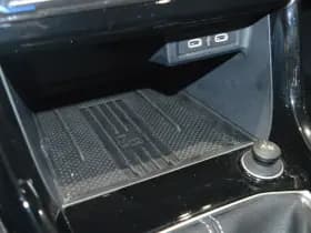 Volkswagen T-Cross 1.5 TSI 2X R-LINE navi camera trekhaak 17 inch 150 pk !! thumbnail 24