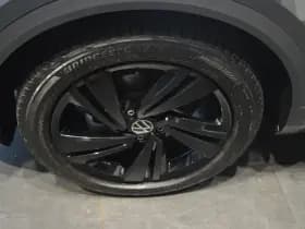 Volkswagen T-Roc 1.5 TSI 3X R-LINE Black Style keyless camera led 18 inch !! thumbnail 11