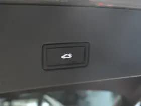 Volkswagen T-Roc 1.5 TSI 3X R-LINE Black Style keyless camera led 18 inch !! thumbnail 9