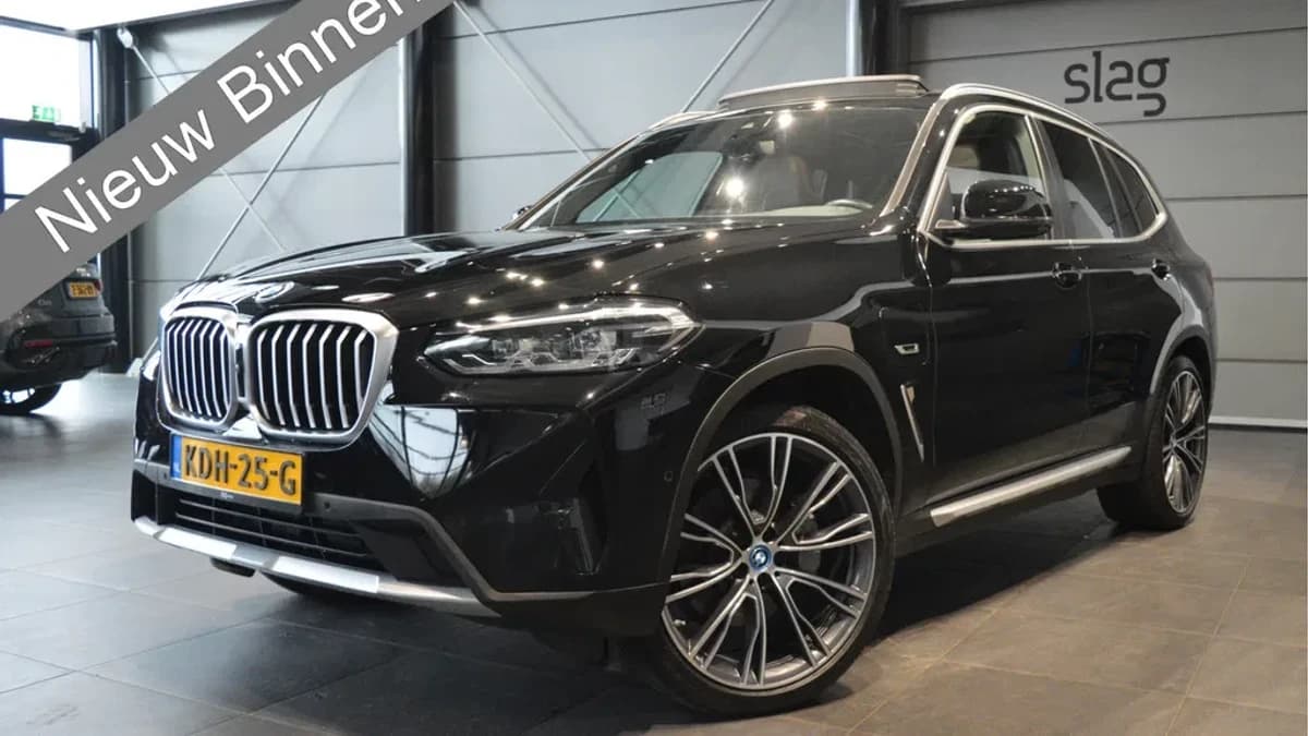 BMW X3 xDrive30e High Executive Sport pano leder camera 21 inch !! — foto 1