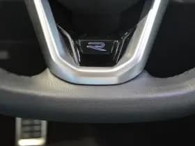 Volkswagen Tiguan 2.0 TDI 3X R-LINE Black Style camera 20 inch 150 pk !! thumbnail 19