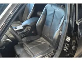 BMW 3 Serie Touring 318i M Sport navi clima cruise led leer 18 inch 136 pk !! thumbnail 11