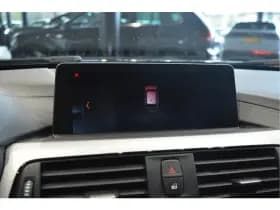 BMW 3 Serie Touring 318i M Sport navi clima cruise led leer 18 inch 136 pk !! thumbnail 20