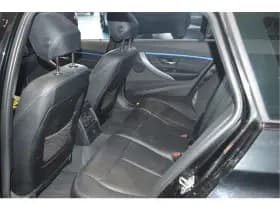 BMW 3 Serie Touring 318i M Sport navi clima cruise led leer 18 inch 136 pk !! thumbnail 22