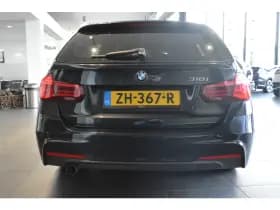 BMW 3 Serie Touring 318i M Sport navi clima cruise led leer 18 inch 136 pk !! thumbnail 5
