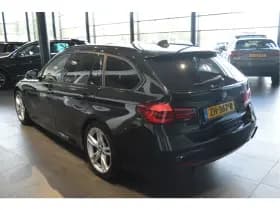 BMW 3 Serie Touring 318i M Sport navi clima cruise led leer 18 inch 136 pk !! thumbnail 6