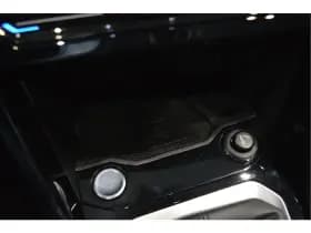 Volkswagen T-Roc Cabrio 1.5 TSI 3X R-LINE Black Style leer trekhaak 19 inch 150 pk !! thumbnail 22