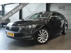 Škoda Octavia Combi 2.0 TDI Style navi keyless camera trekhaak 18 inch !!