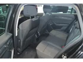 Škoda Octavia Combi 2.0 TDI Style navi keyless camera trekhaak 18 inch !! thumbnail 23