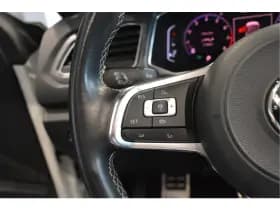 Volkswagen T-Roc thumbnail 15