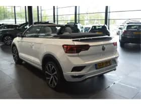 Volkswagen T-Roc thumbnail 6