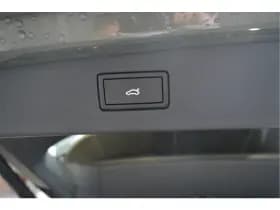 Volkswagen Tiguan thumbnail 8