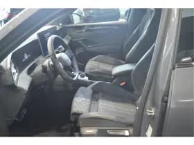 Volkswagen Tiguan thumbnail 12