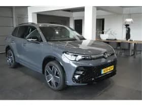 Volkswagen Tiguan thumbnail 3