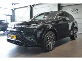 Volkswagen Tiguan thumbnail 2