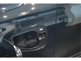 Volkswagen Tiguan thumbnail 11