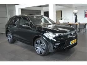 Volkswagen Tiguan thumbnail 3