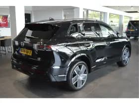 Volkswagen Tiguan thumbnail 4