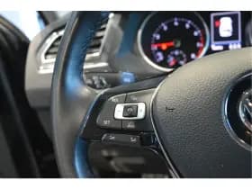 Volkswagen Tiguan thumbnail 17
