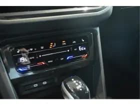 Volkswagen Tiguan thumbnail 25